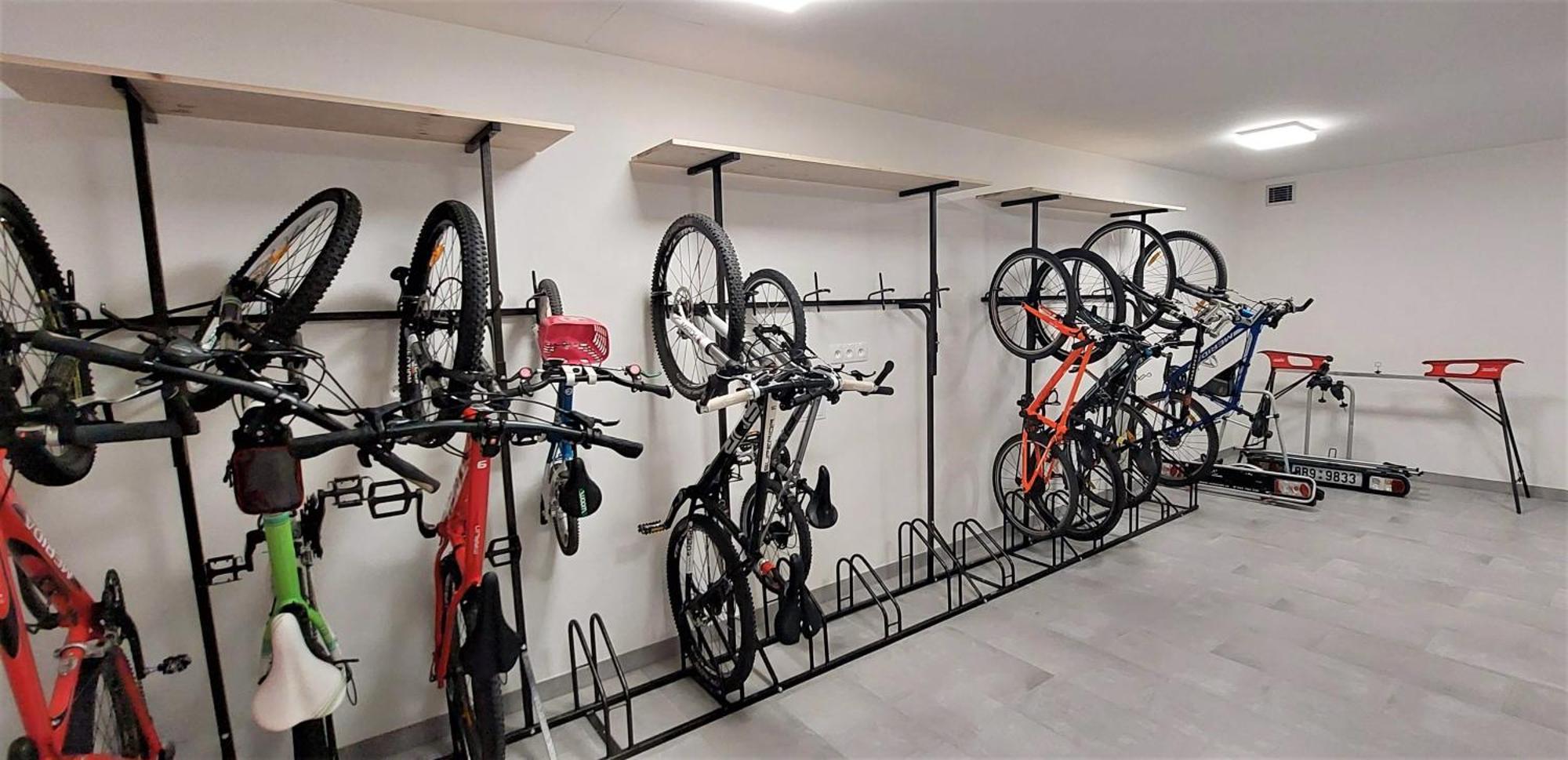 Na Kraji Lesa Apartment *